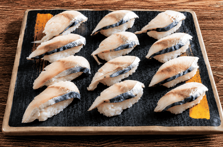 Mackerel Nigiri
